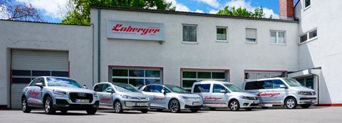 Der Fuhrpark der Fahrschule Laberger im Müncner Osten